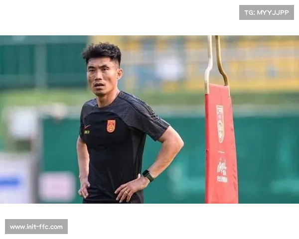 郑智接手青岛西海岸:传奇球员的教练生涯新挑战 郑智接手青岛西海岸:传奇球员的教练生涯新挑战